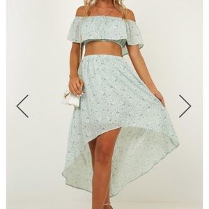FLASH SALE Showpo NWT summer two piece set